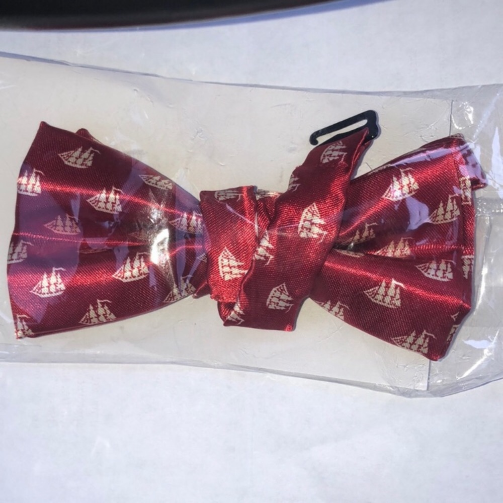 OLD SPICE BOWTIE